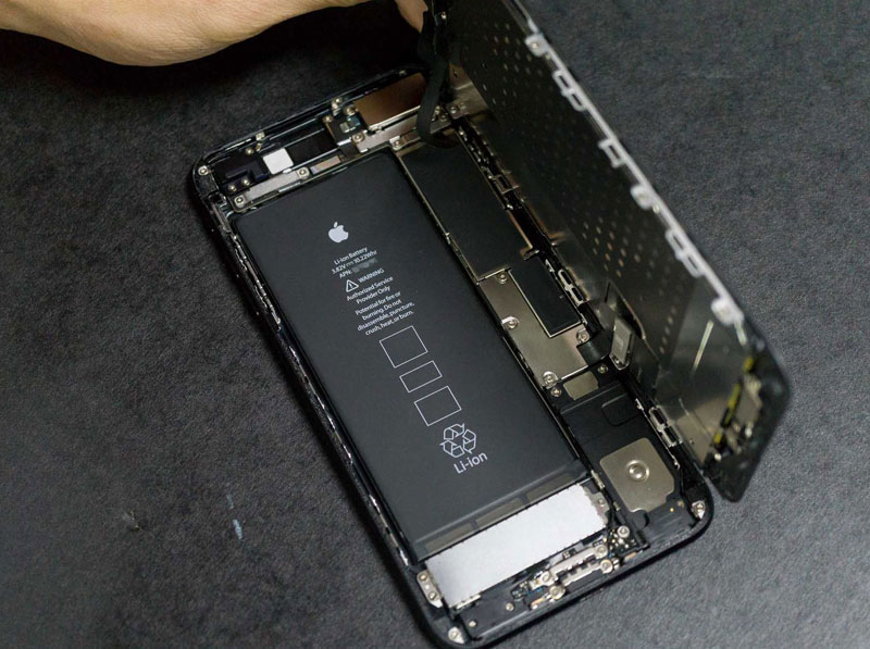 Себестоимость компонентов iPhone 7 оценили в 219 долларов - 1